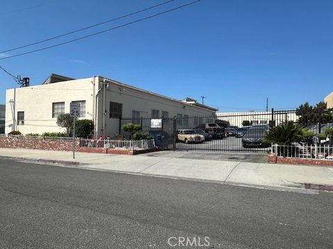 313 S Raymond Avenue Alhambra CA 91803
