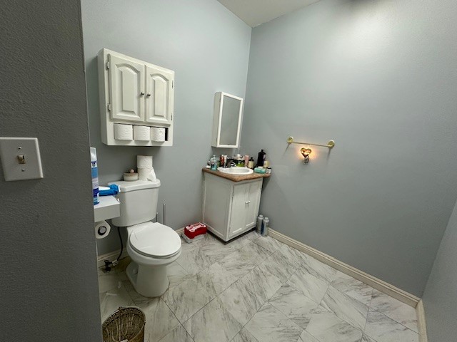 313 S Raymond Avenue