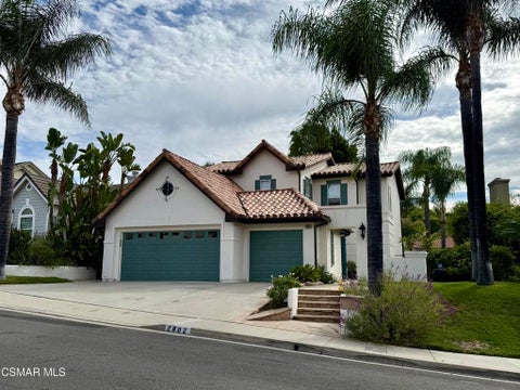Photo of 2802 Westham Circle, Thousand Oaks, CA 91362 (MLS # 226004965)