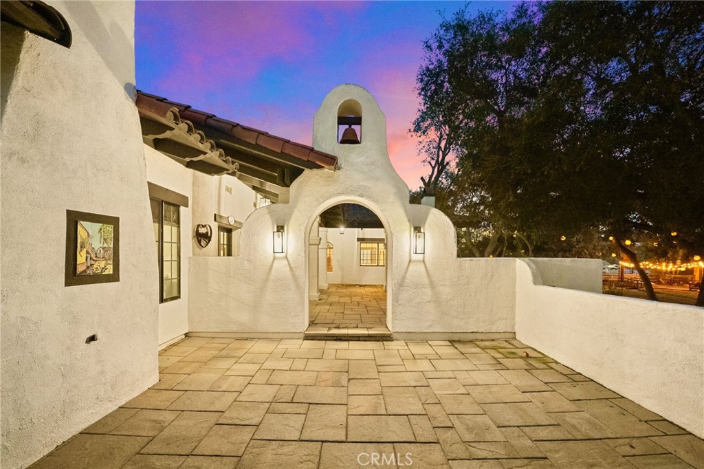 20575 Avenida De Arboles