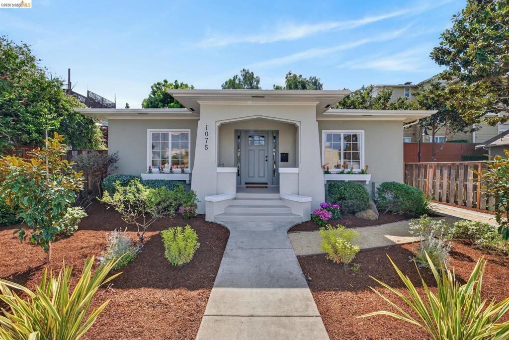 Photo of 1075 41St St St, Emeryville, CA 94608 (MLS # 41128886)