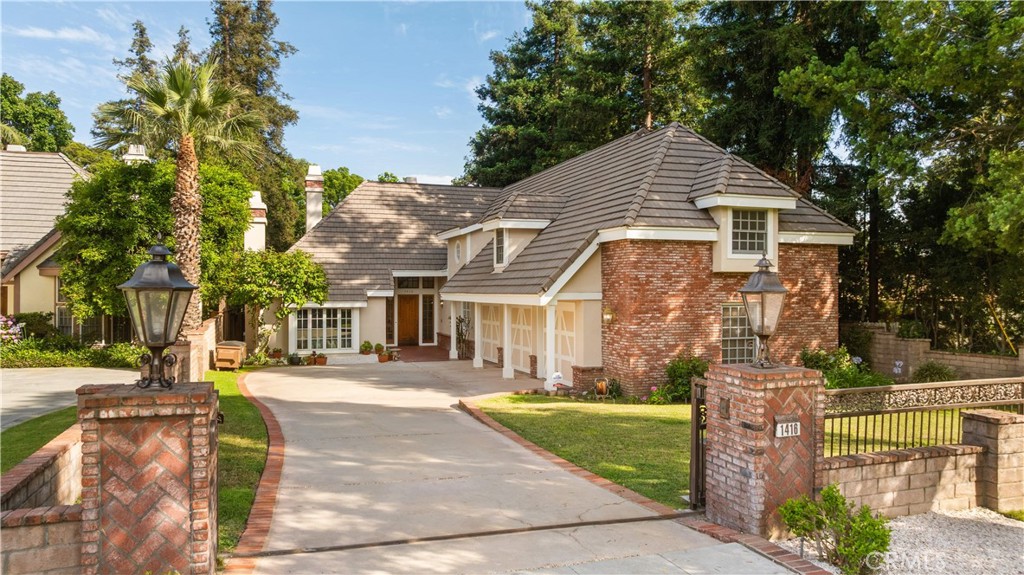Properties 1 1416 Wilson Avenue