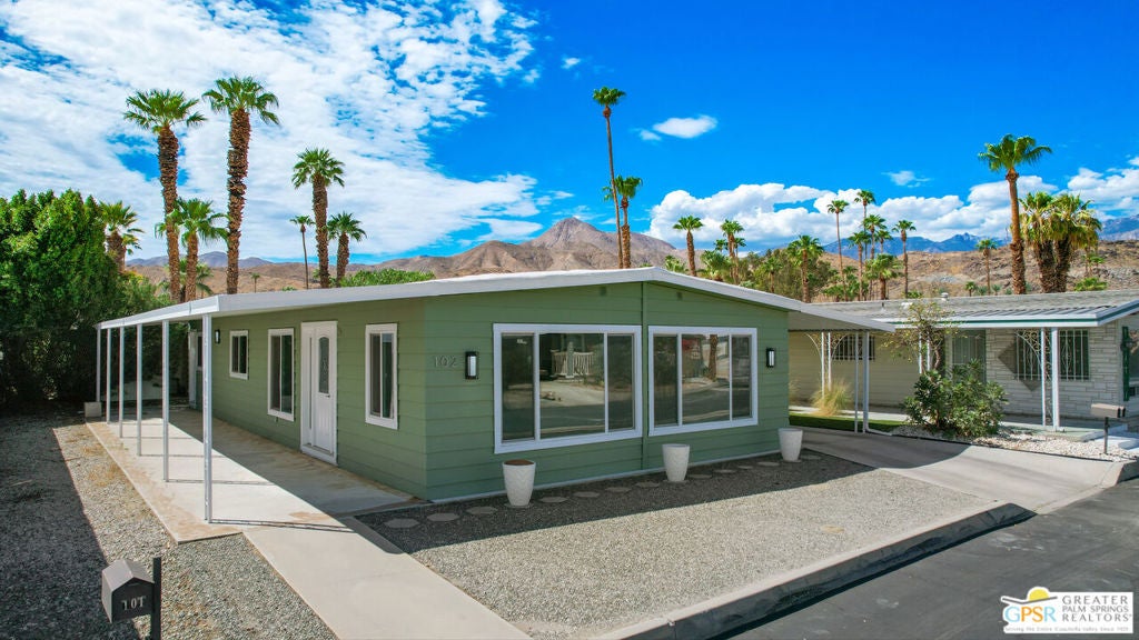 102 Aliso Drive