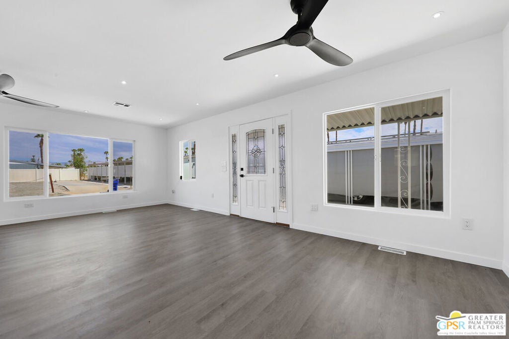 102 Aliso Drive