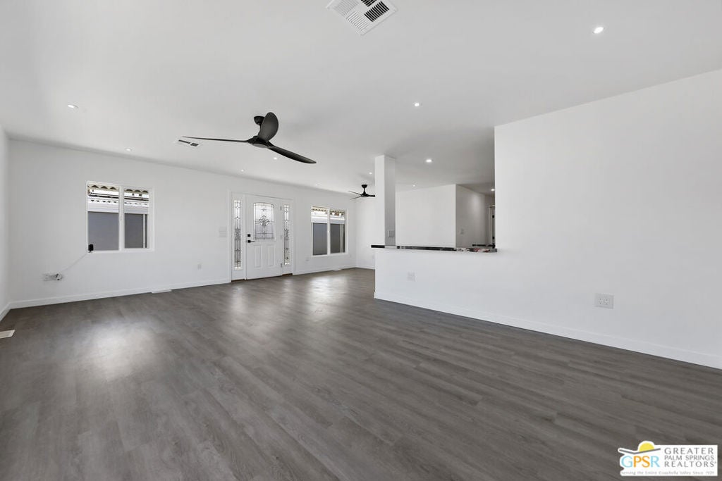 102 Aliso Drive