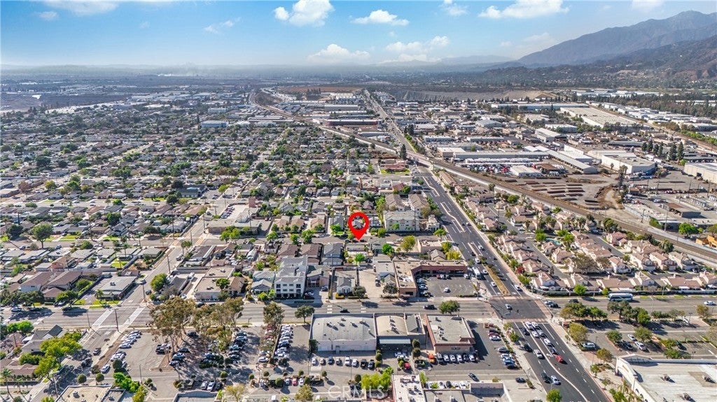 630 N Angeleno