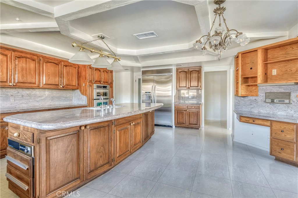 Westlake Island (711) - Residential