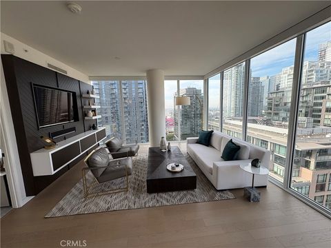 Photo of 1050 S Grand Ave #1801, Los Angeles, CA 90015 (MLS # DW25258433)