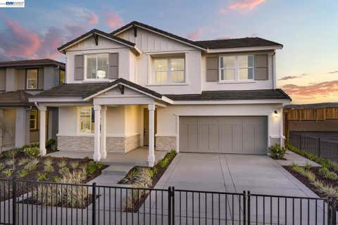 Photo of 302 E Clydesdale Court CT, Mountain House, CA 95391 (MLS # 41144115)