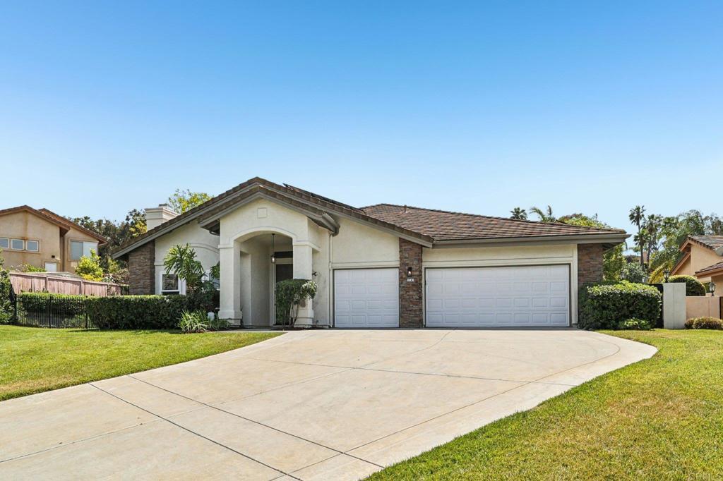 1747 Crescent Knolls