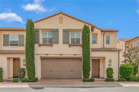 Photo of 167 Overbrook, Irvine, CA 92620 (MLS # OC26067997)