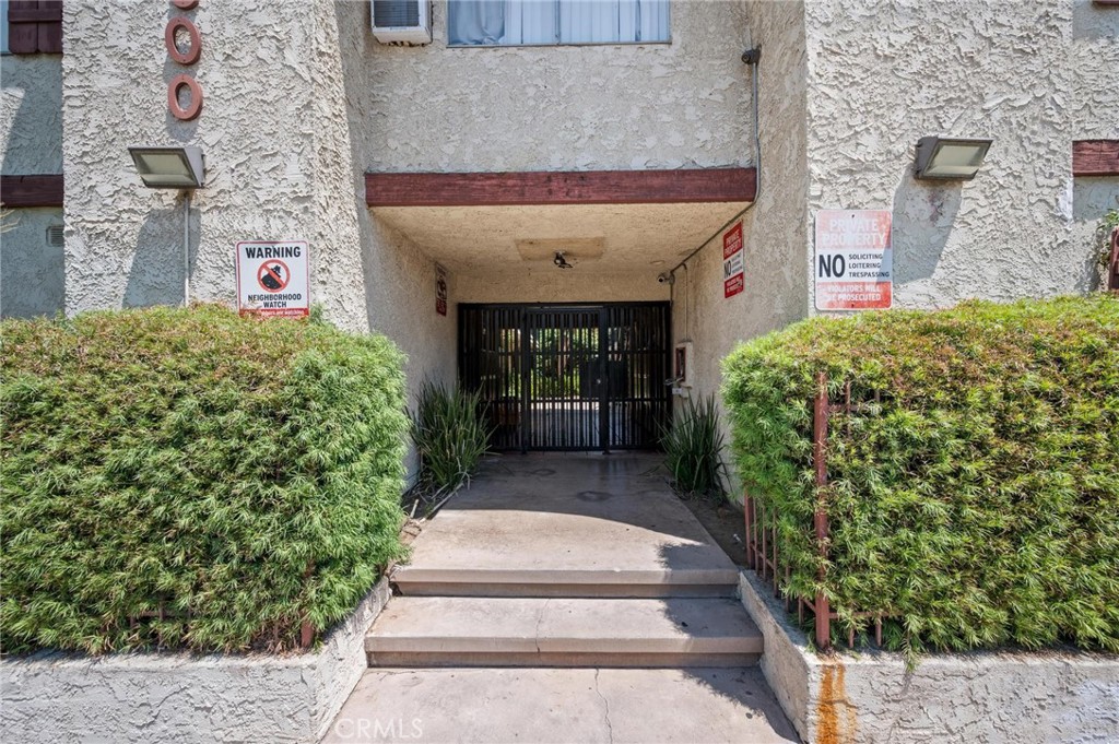 Welcome to 8800 Cedros Ave Unit 204 — a bright and comfortable condo in the heart of Panorama City. This well-maintained unit features two bathrooms, hardwood floors, recessed lighting in the living room, and a newer mini-split system for efficient heating and cooling year-round. The kitchen includes a newer dishwasher and a functional layout that makes everyday living easy. Enjoy the convenience of low HOA dues and a location that’s hard to beat — just one block from a local park with a baseball field and tennis courts. Groceries, Walmart, and the Panorama City Mall are all within walking distance, giving you easy access to shopping, dining, and daily essentials. Whether you're a first-time buyer or investor, this home offers great.