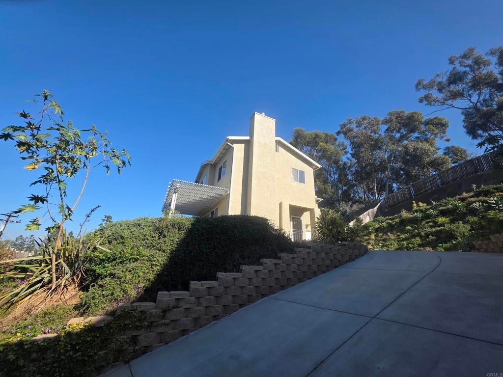 287 EUCALYPTUS CT