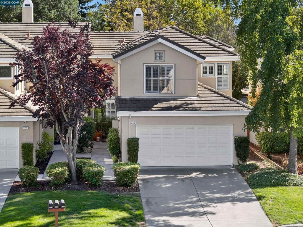 CANYON LAKES - Residential