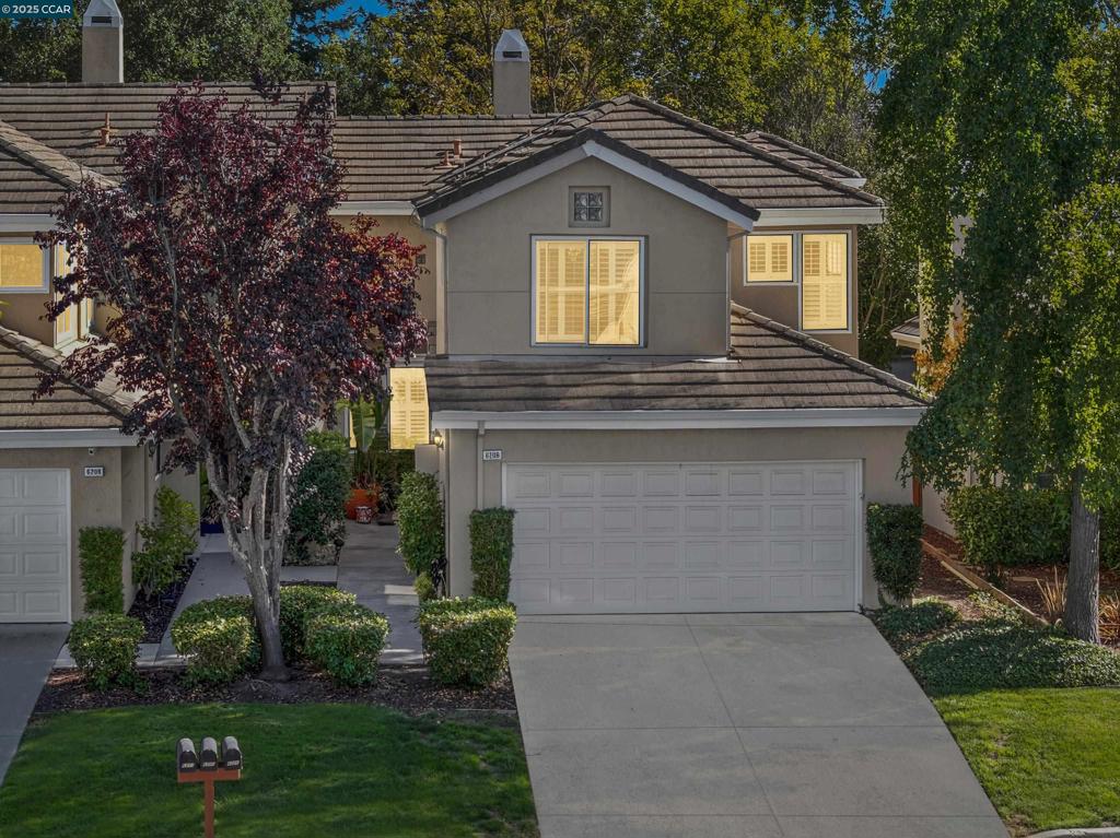 CANYON LAKES - Residential