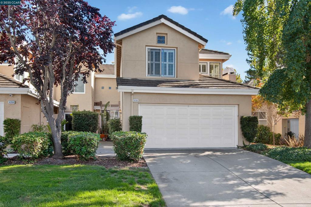 CANYON LAKES - Residential