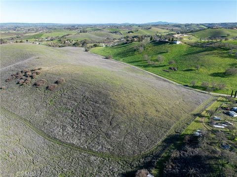 Tiny photo for 0 Hermosa Road, Templeton, CA 93465 (MLS # NS23059177)