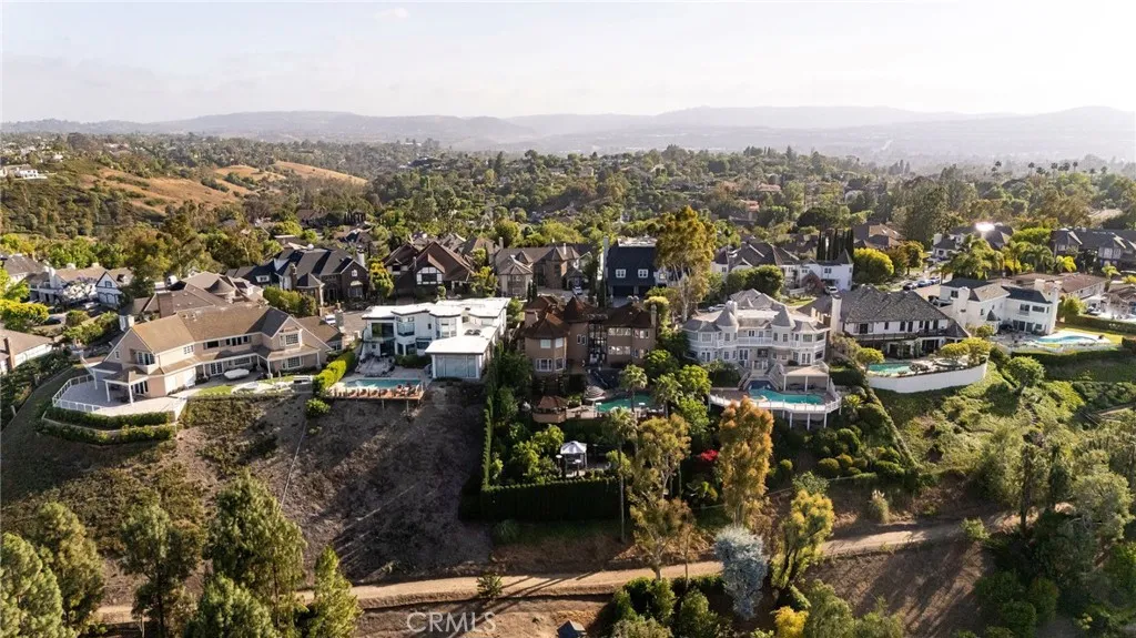 Laguna Hills, California 92653, United States, 5 Bedrooms Bedrooms, ,6 BathroomsBathrooms,Residential,Active,243018