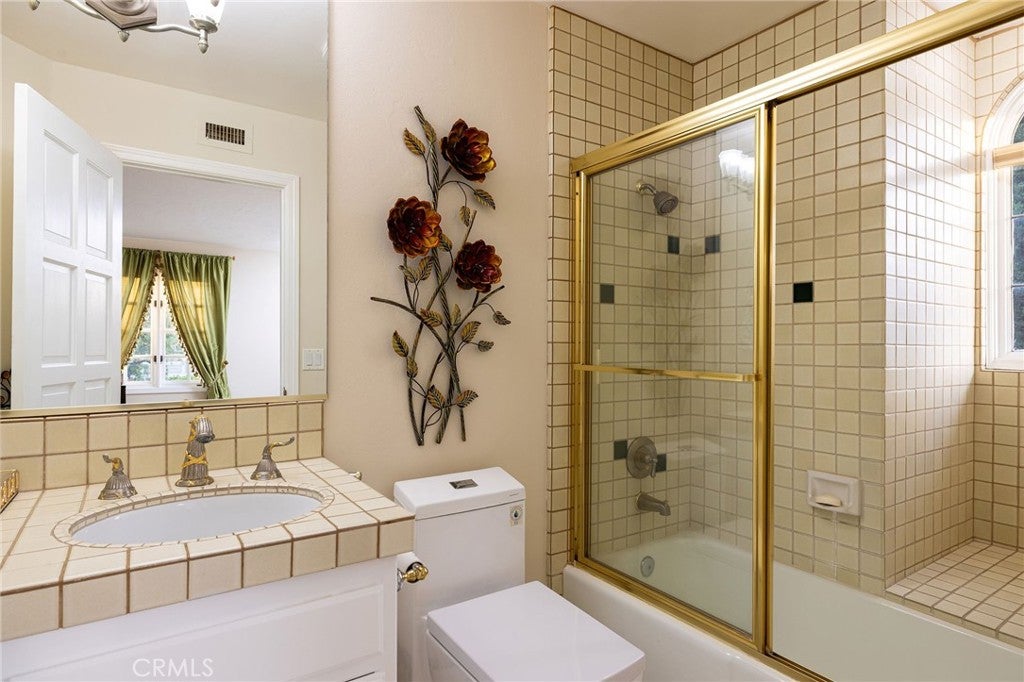 25761 HIGHPLAINS, Laguna Hills CA 92653 - Photo 31