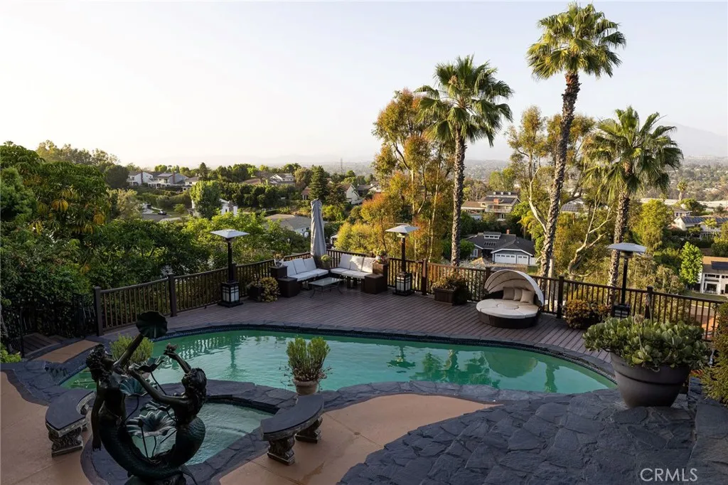 Laguna Hills, California 92653, United States, 5 Bedrooms Bedrooms, ,6 BathroomsBathrooms,Residential,Active,243018