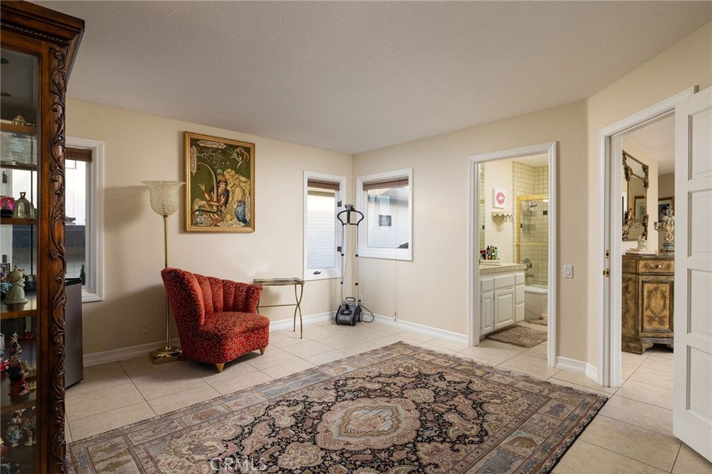 25761 HIGHPLAINS, Laguna Hills CA 92653 - Photo 32