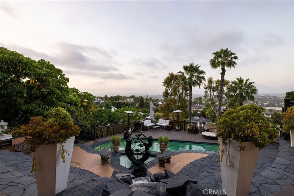 Laguna Hills, California 92653, United States, 5 Bedrooms Bedrooms, ,6 BathroomsBathrooms,Residential,Active,243018