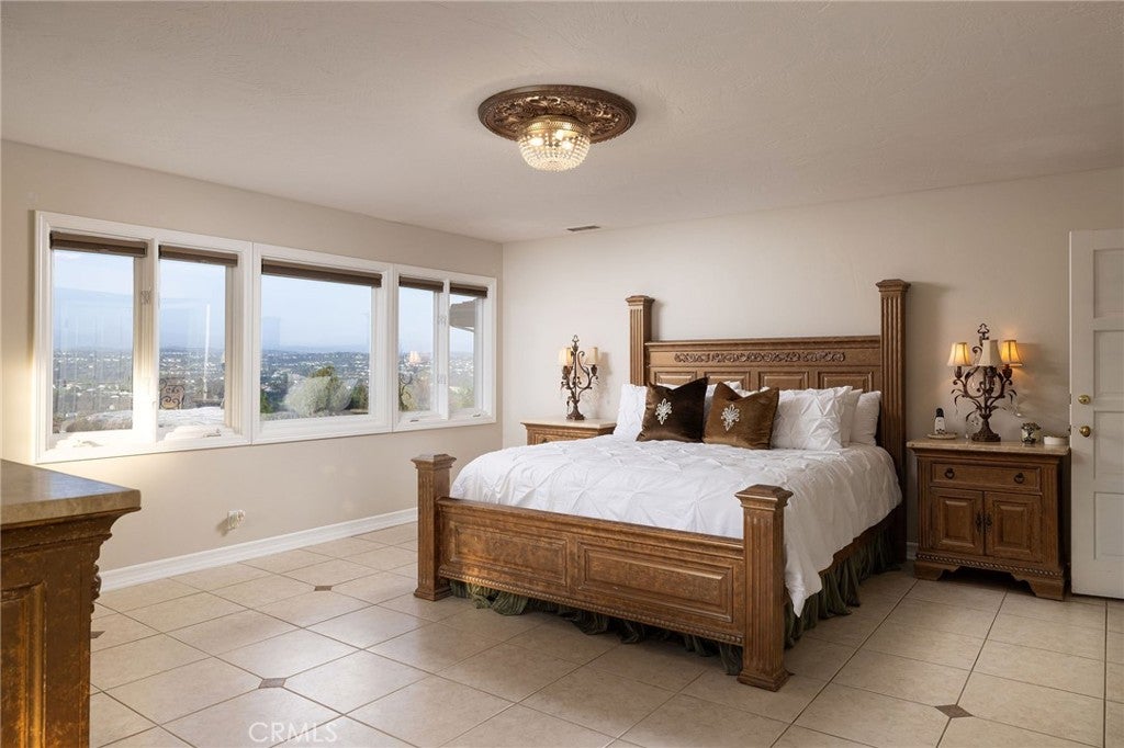 25761 HIGHPLAINS, Laguna Hills CA 92653 - Photo 25
