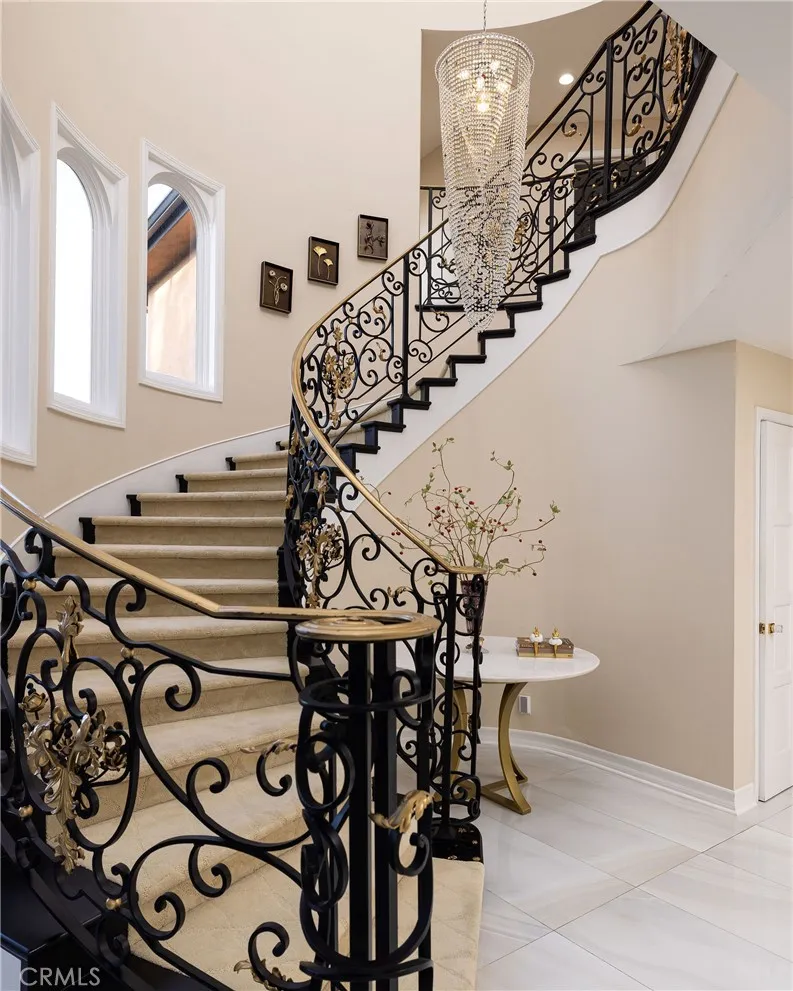 Laguna Hills, California 92653, United States, 5 Bedrooms Bedrooms, ,6 BathroomsBathrooms,Residential,Active,243018