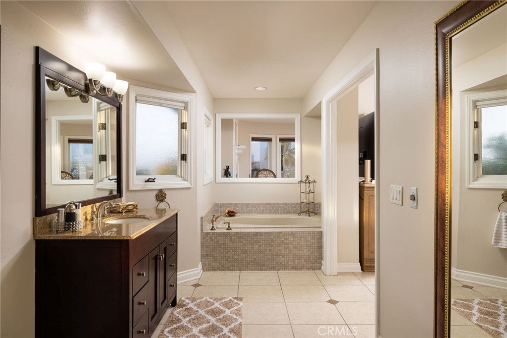 25761 HIGHPLAINS, Laguna Hills CA 92653 - Photo 26