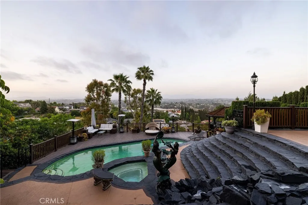 Laguna Hills, California 92653, United States, 5 Bedrooms Bedrooms, ,6 BathroomsBathrooms,Residential,Active,243018