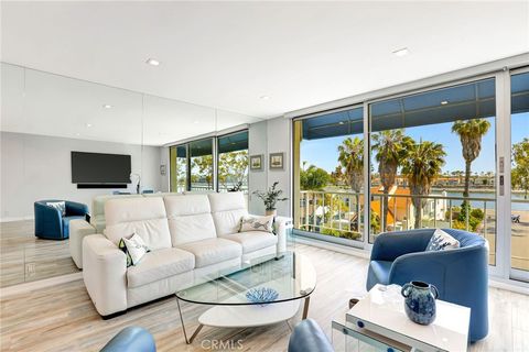 383 Bay Shore Ave. 407 Long Beach CA 90803