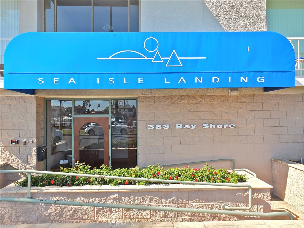 383 Bay Shore Ave. 407