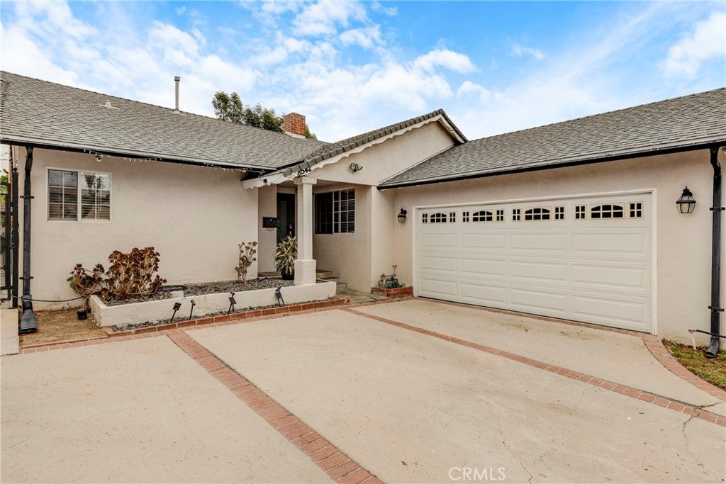8542 Etiwanda AVE, Northridge CA 91325