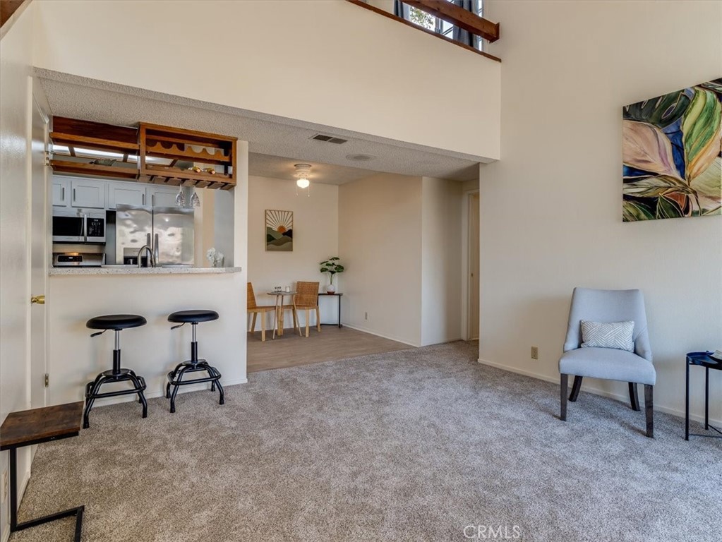 2422 Village Green