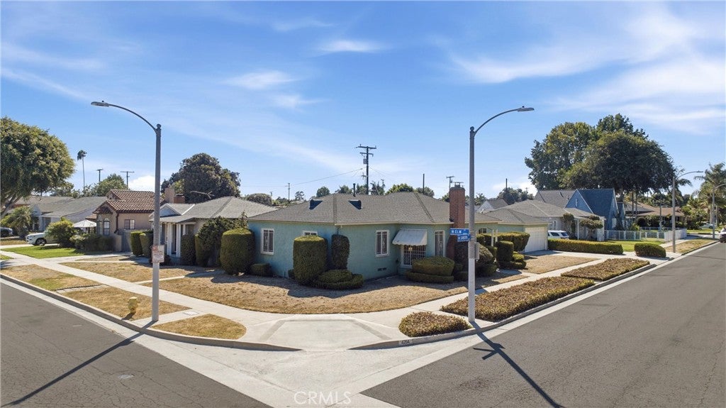 4264 Sanborn Avenue