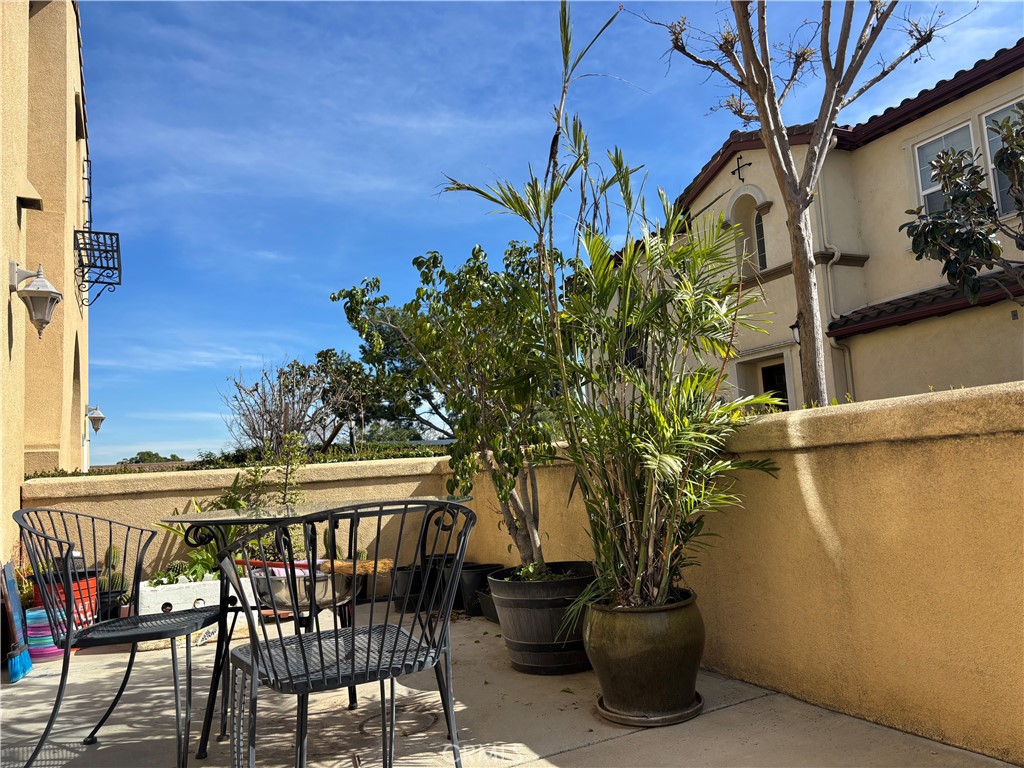 2750 OAK HILL Drive 16