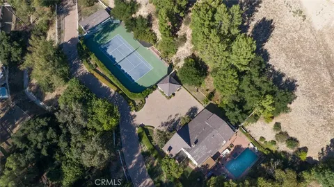 5250 Scott Robertson, Hidden Hills, CA 91302 - MLS#: SR25149447