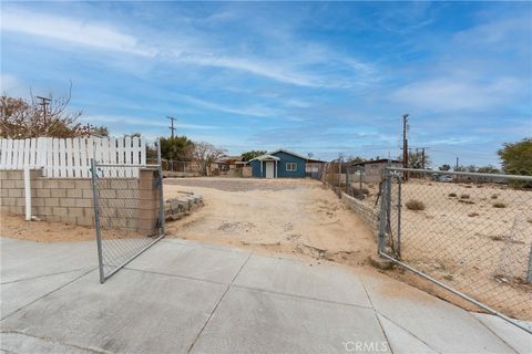15524 5th Victorville CA 92395