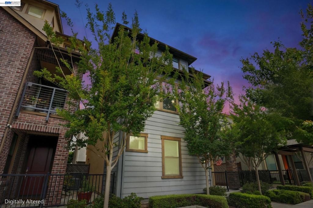 516 Palmer Ave