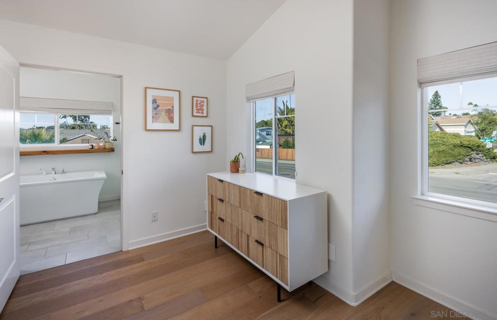 Cardiff By The Sea - Residential