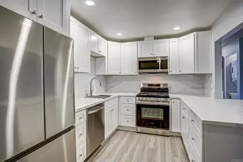 MLS: NDP2606941