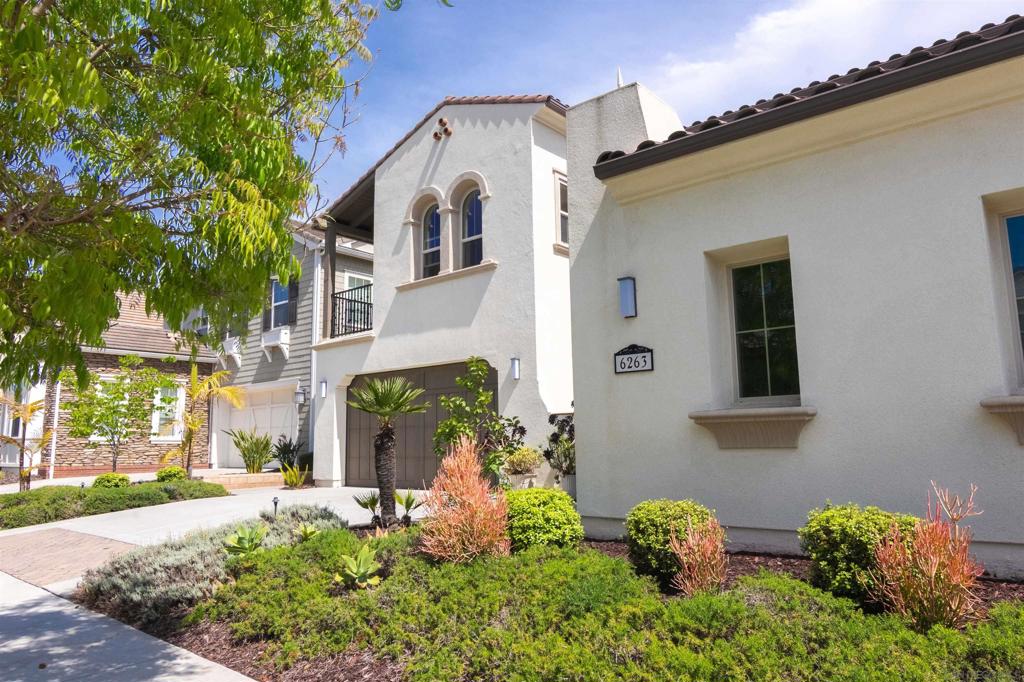 6263 Sagebrush Bend Way