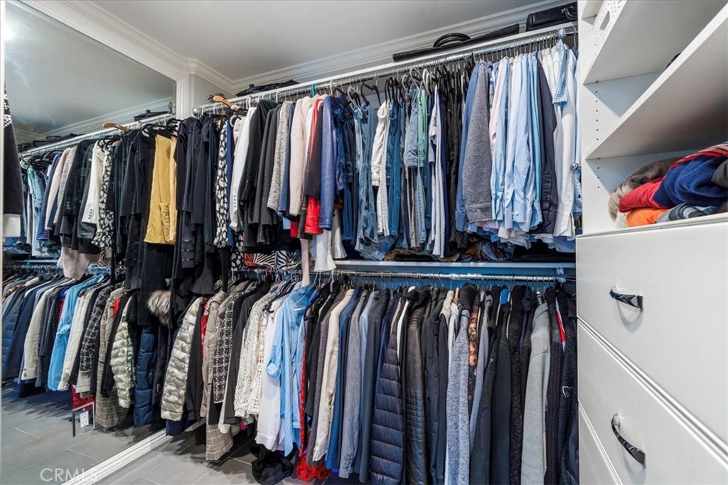 Villa Niguel (VN) - Residential