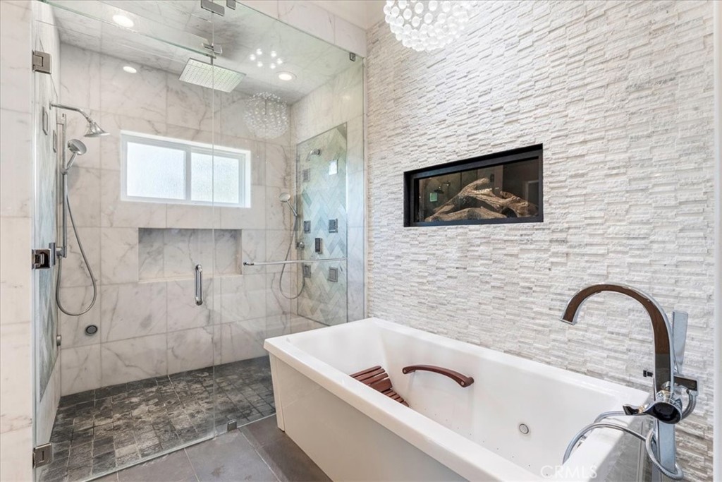 Villa Niguel (VN) - Residential