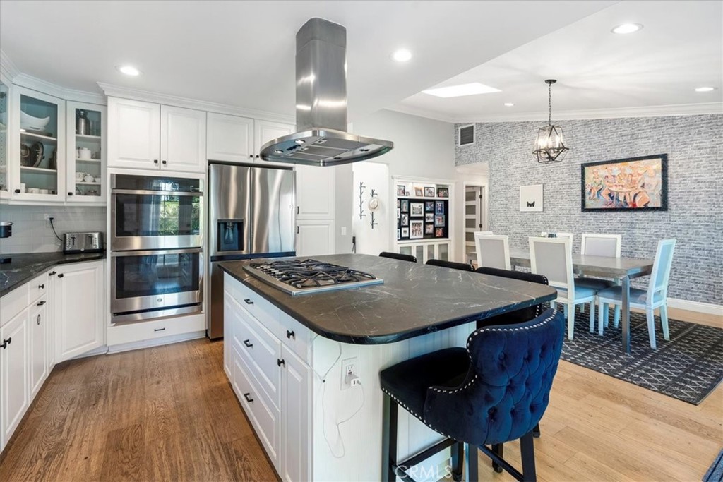 Villa Niguel (VN) - Residential