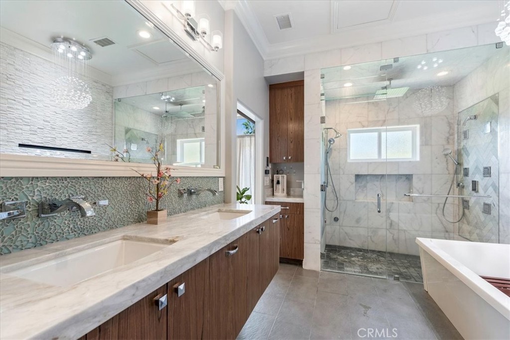 Villa Niguel (VN) - Residential