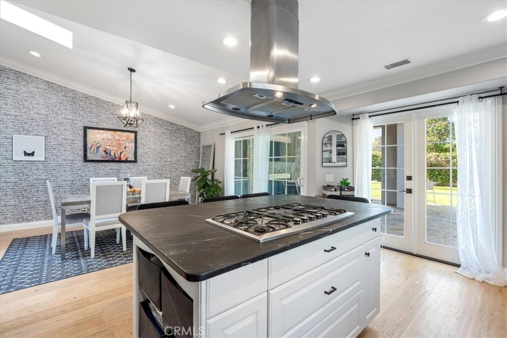 Villa Niguel (VN) - Residential