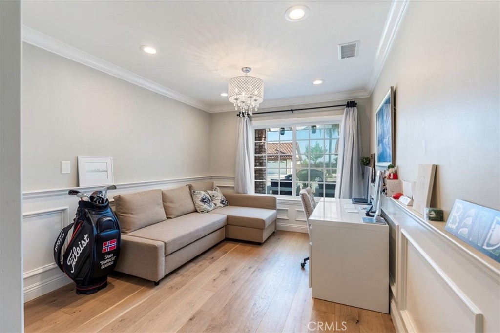 Villa Niguel (VN) - Residential