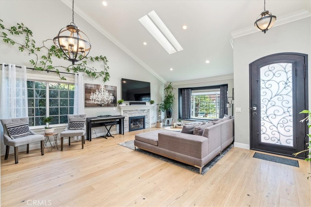 Villa Niguel (VN) - Residential