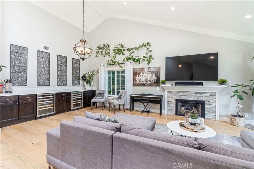 Villa Niguel (VN) - Residential